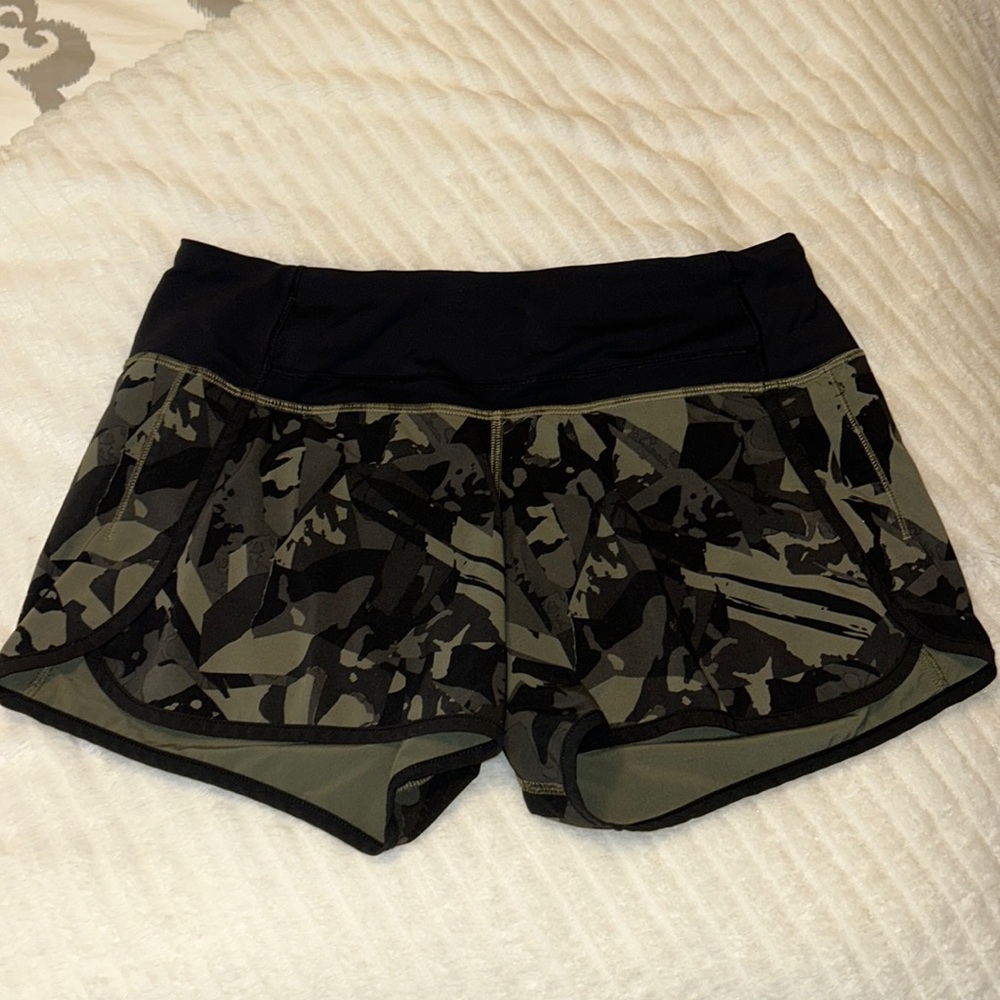 Lululemon Green & Black Shorts